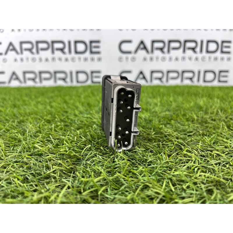 Перемикач світла (електрика) BMW 5-series E34 61318351235