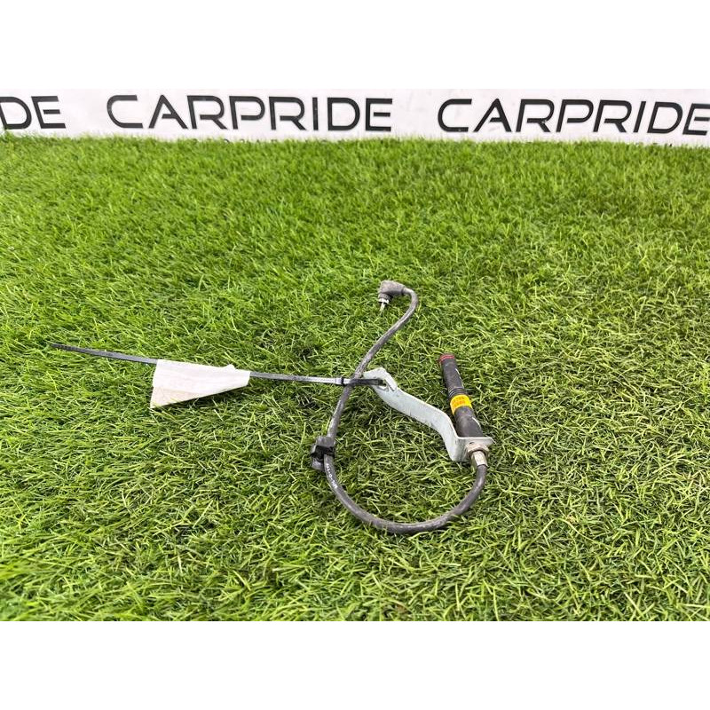 Антенна (электрика) KIA Sorento BL 2005 2.5 CRDI 957903E600