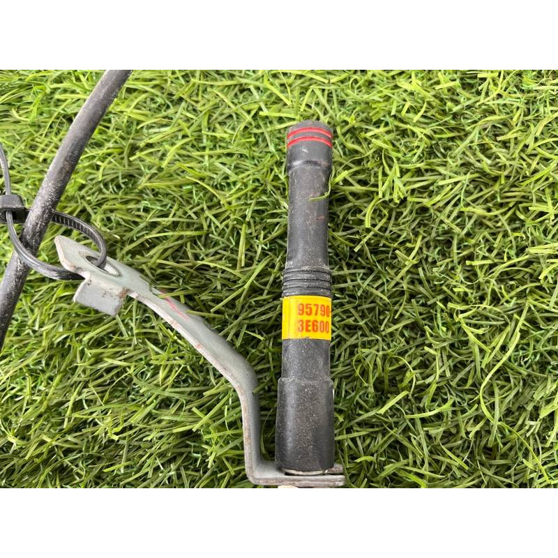 Антенна (электрика) KIA Sorento BL 2005 2.5 CRDI 957903E600