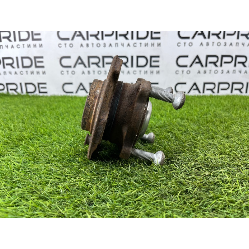 Ступиця (підвіска) BMW 3-series F30 2013 N47D20 31206876840