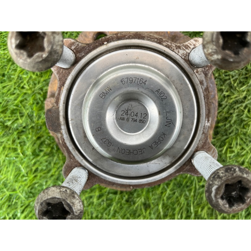 Ступиця (підвіска) BMW 3-series F30 2013 N47D20 31206876840