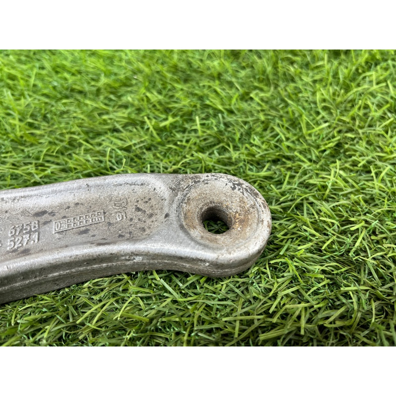 Кронштейн стойки стабилизатора (подвеска) BMW 5-series E60 2004 M54B22 31356758527