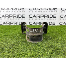 Кронштейн опоры карданного вала