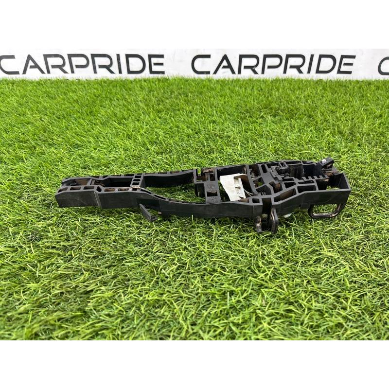 Кронштейн ручки двери (кузов и элементы) BMW 3-series F30 2014 N20B20 51217242568