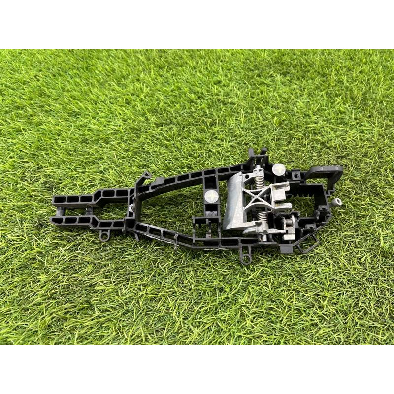 Кронштейн ручки двери (кузов и элементы) BMW 3-series F30 2014 N20B20 51217242568