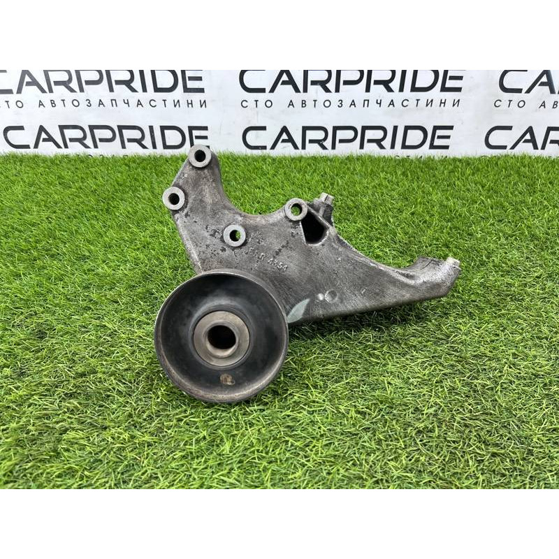 Кронштейн насоса гидроусилителя (кронштейны двигателя) LAND ROVER Range Rover P38 1996 4.6 Lucas ERR4355