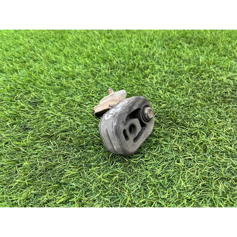 Подушка глушителя (выпускная система) Mercedes-Benz C-class W203 1.8 M111.951 A2034920144