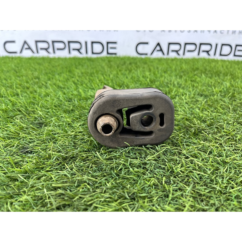 Подушка глушителя (выпускная система) Mercedes-Benz C-class W203 1.8 M111.951 A2034920144