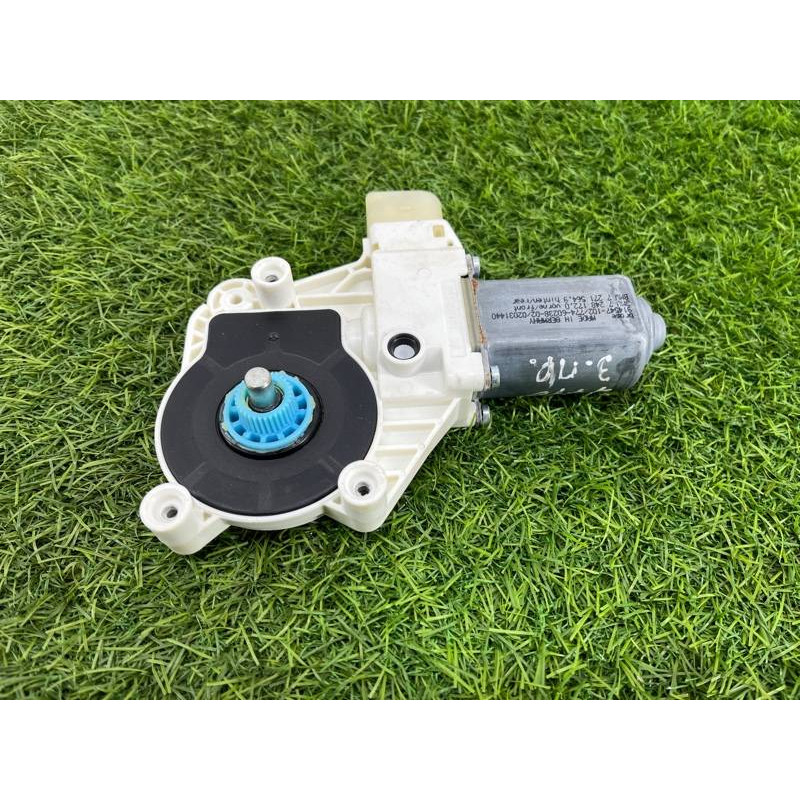 Мотор стеклоподъемника (электрика) BMW 5-series F10 2011 3.0 N55B30 51337271564