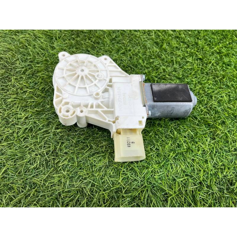 Мотор стеклоподъемника (электрика) BMW 5-series F10 2011 3.0 N55B30 51337271564