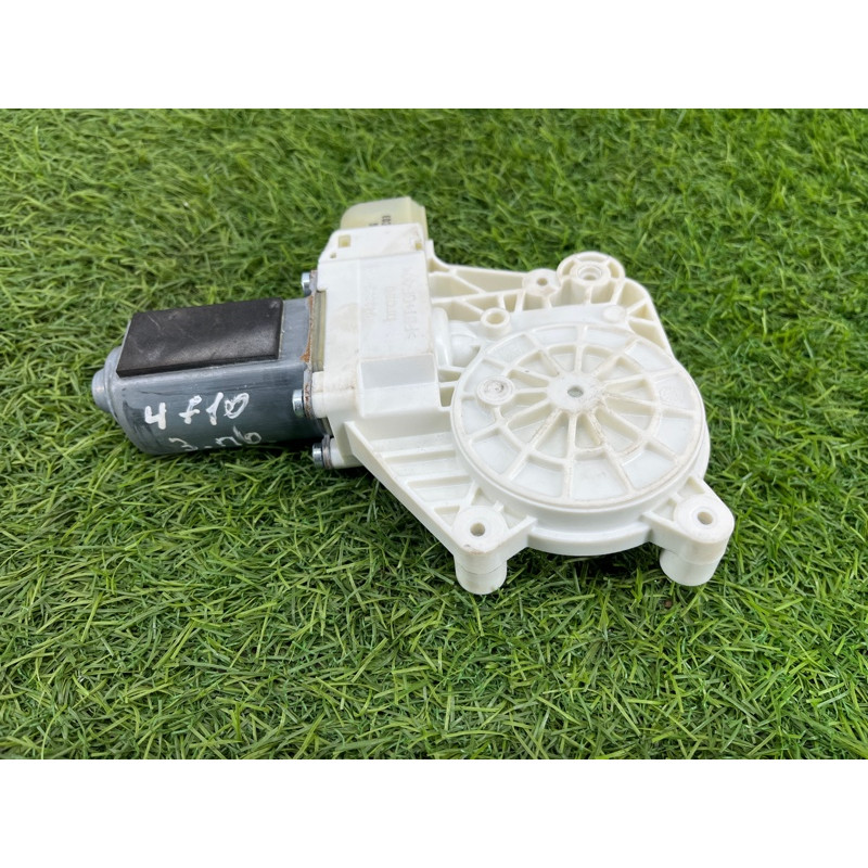 Мотор стеклоподъемника (электрика) BMW 5-series F10 2011 3.0 N55B30 51337271564