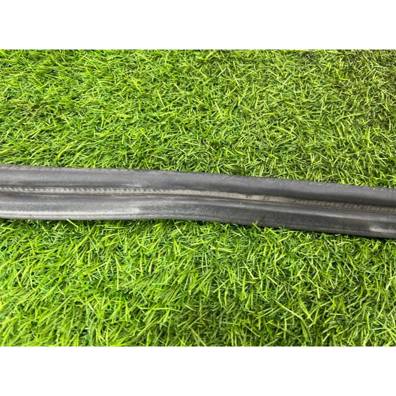 Уплотнитель проема багажника (кузов и элементы) Subaru Forester SJ 2016 2.5 63516SG001