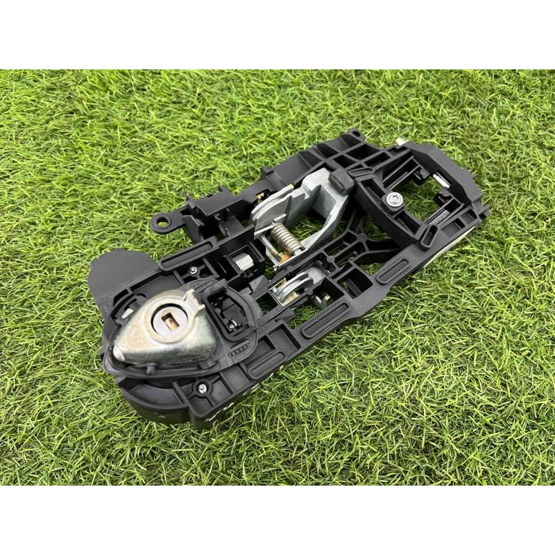 Кронштейн ручки двери (кузов и элементы) BMW 5-series F10 2013 N63B44 51217269355