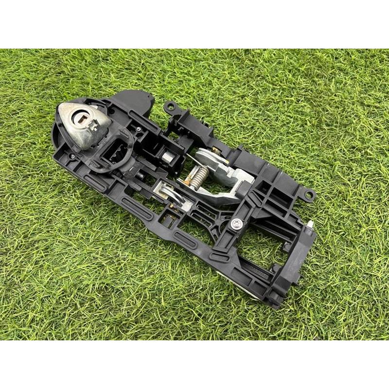 Кронштейн ручки двери (кузов и элементы) BMW 5-series F10 2013 N63B44 51217269355