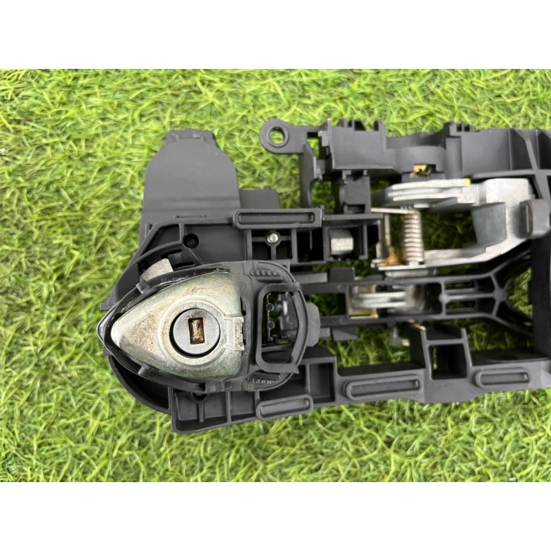 Кронштейн ручки двери (кузов и элементы) BMW 5-series F10 2013 N63B44 51217269355