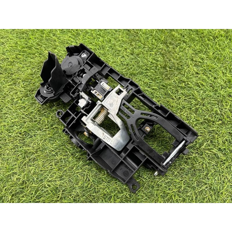 Кронштейн ручки двери (кузов и элементы) BMW 5-series F10 2013 N63B44 51217269355