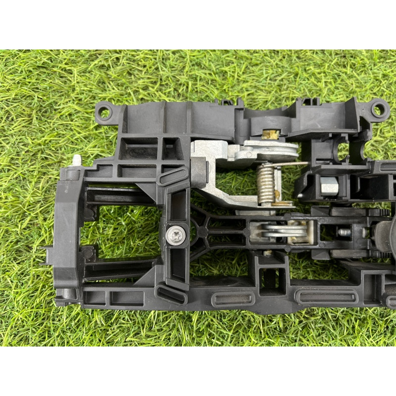 Кронштейн ручки двери (кузов и элементы) BMW 5-series F10 2013 N47D20 51217175650
