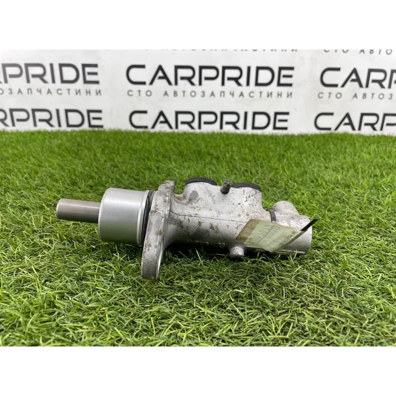 Главный тормозной цилиндр (тормозная система) Opel Vectra C 2008 1.9 D 558093