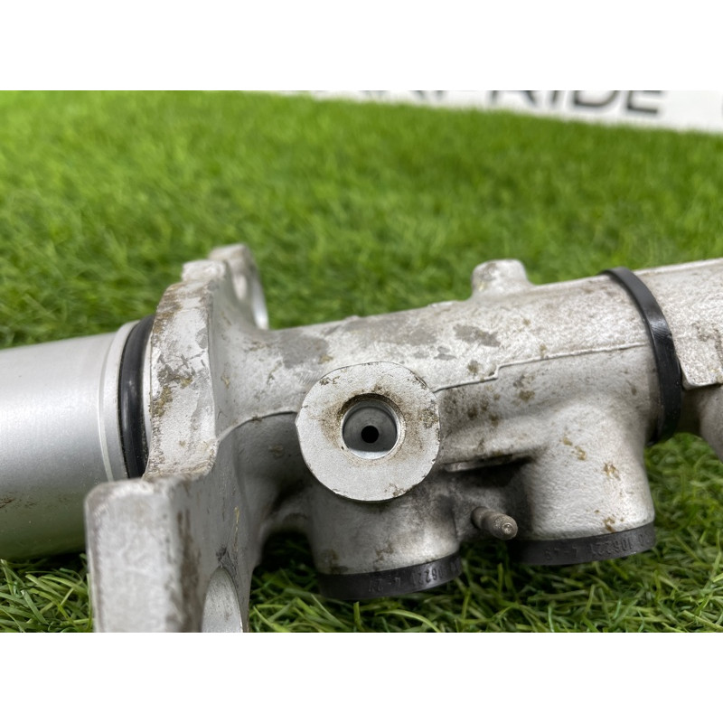 Главный тормозной цилиндр (тормозная система) Opel Vectra C 2008 1.9 D 558093