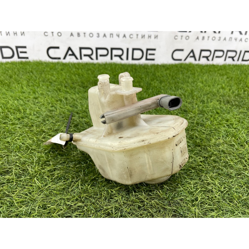 Бачок тормозной жидкости (тормозная система) Opel Vectra C 2008 1.9 D 32067070