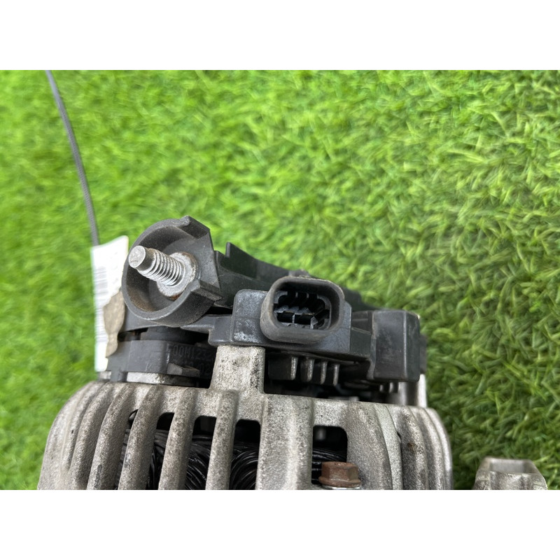 Генератор (электрика) Opel SIGNUM 1 2006 2.2 YH 0124425053