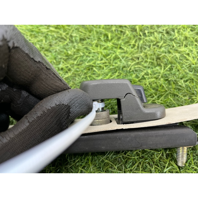 Кронштейн ремня безопасности (салон) LAND ROVER Range Rover P38 1996 4.6 Lucas BTR7936