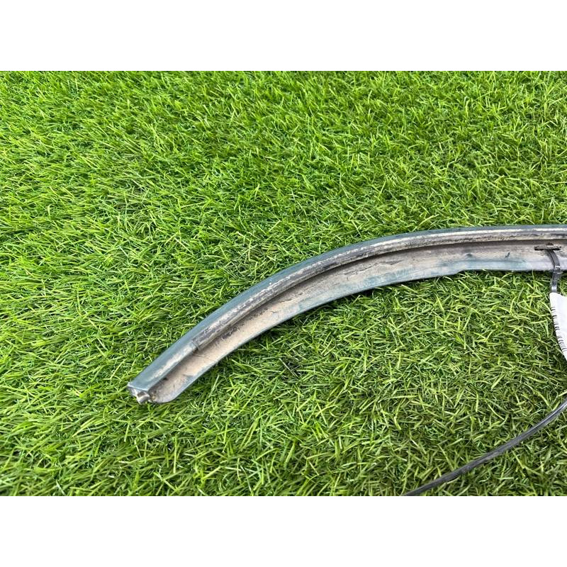 Накладка под фару (кузов и элементы) BMW 5-series E39 51138159305