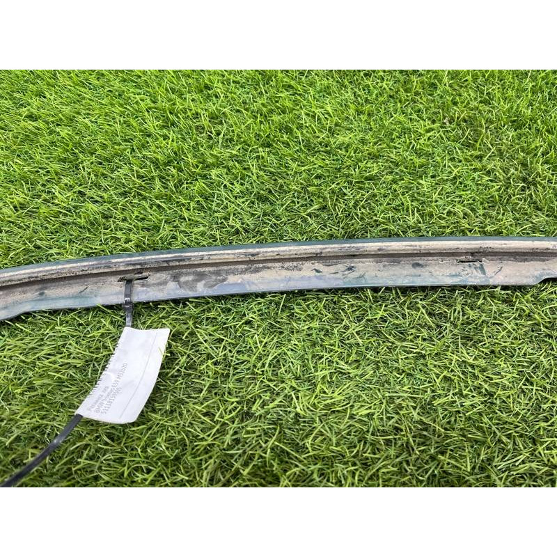 Накладка под фару (кузов и элементы) BMW 5-series E39 51138159305