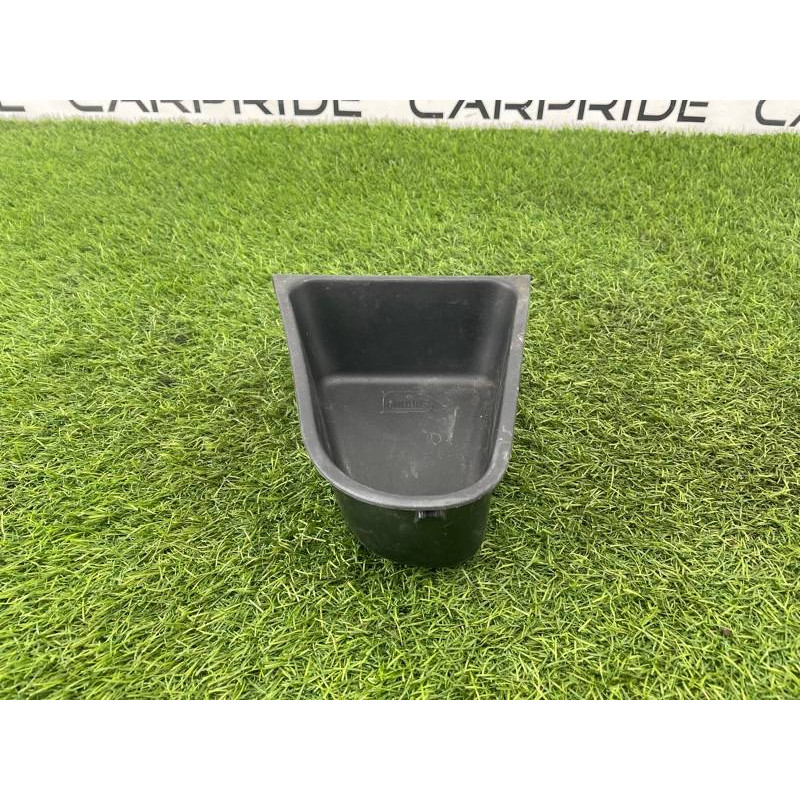 Ящик центральной консоли (салон) Jeep Compass FL 68371605AA