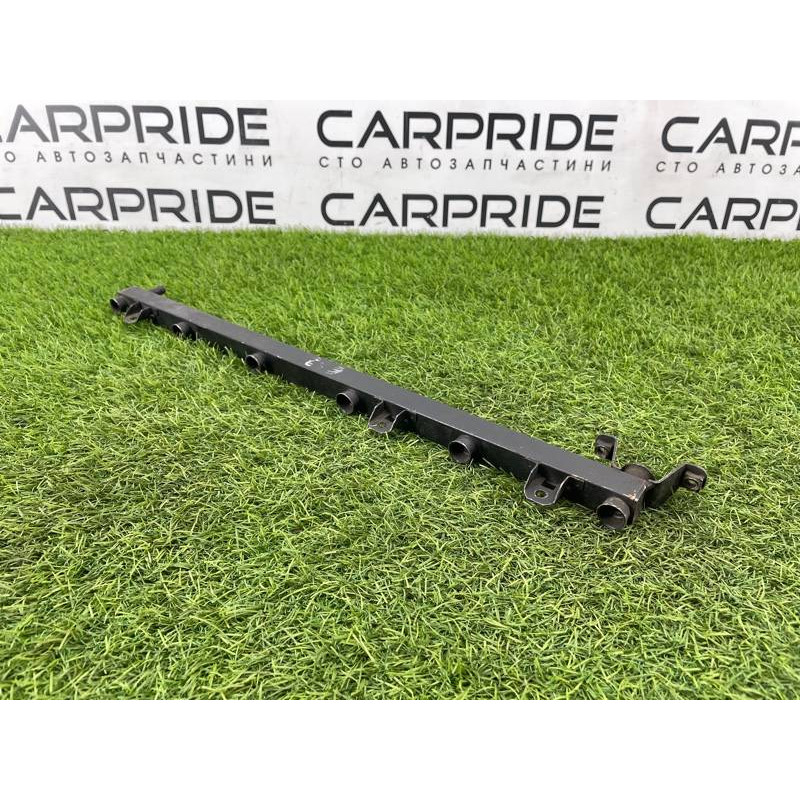 Топливная рампа (топливная система) BMW 5-series E34 13531719916