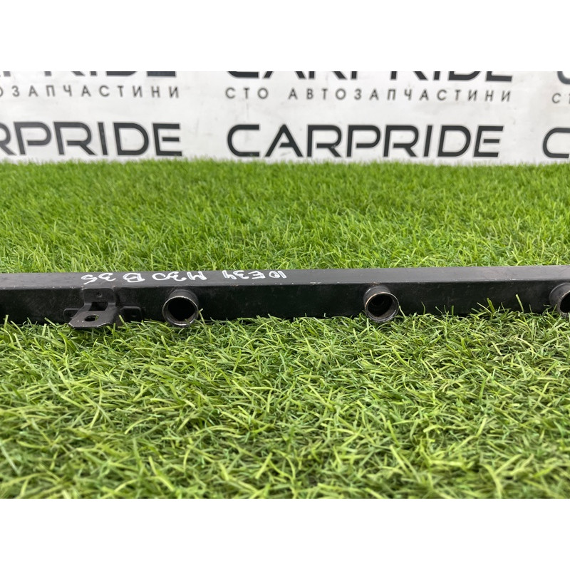 Топливная рампа (топливная система) BMW 5-series E34 13531719916