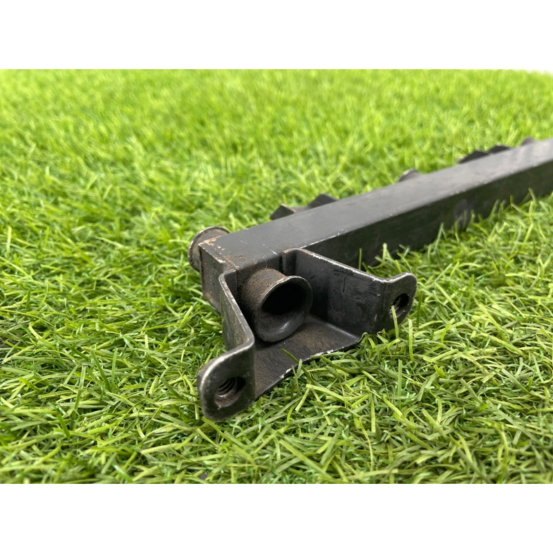 Топливная рампа (топливная система) BMW 5-series E34 13531719916