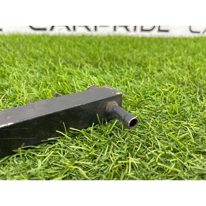 Топливная рампа (топливная система) BMW 5-series E34 13531719916