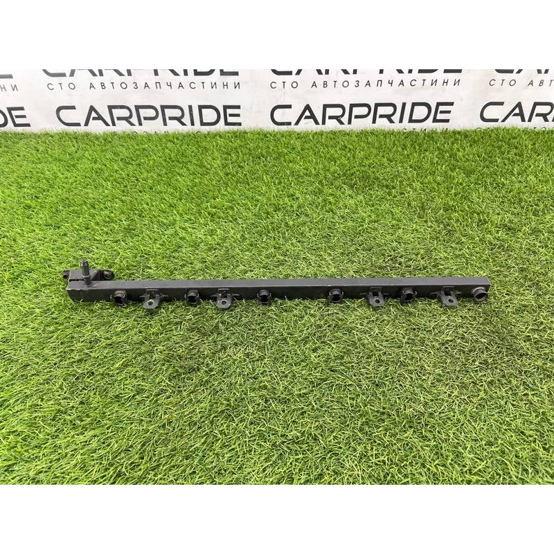 Топливная рампа (топливная система) BMW 5-series E34 13531719981