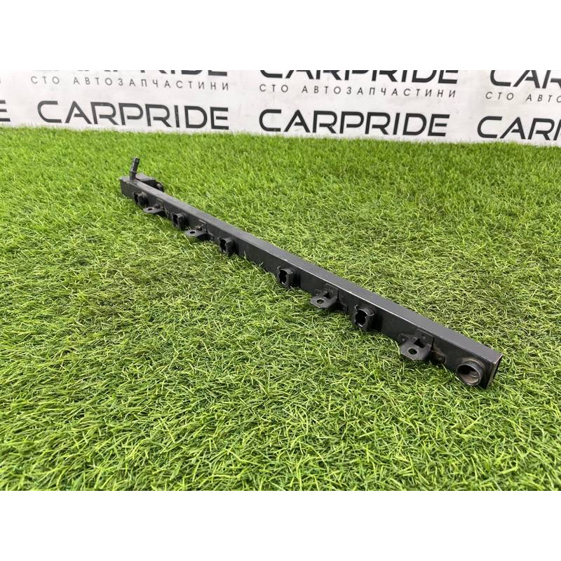 Топливная рампа (топливная система) BMW 5-series E34 13531719981