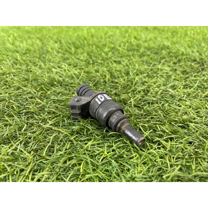 Форсунка топливная (топливная система) BMW 5-series E39 13537546244