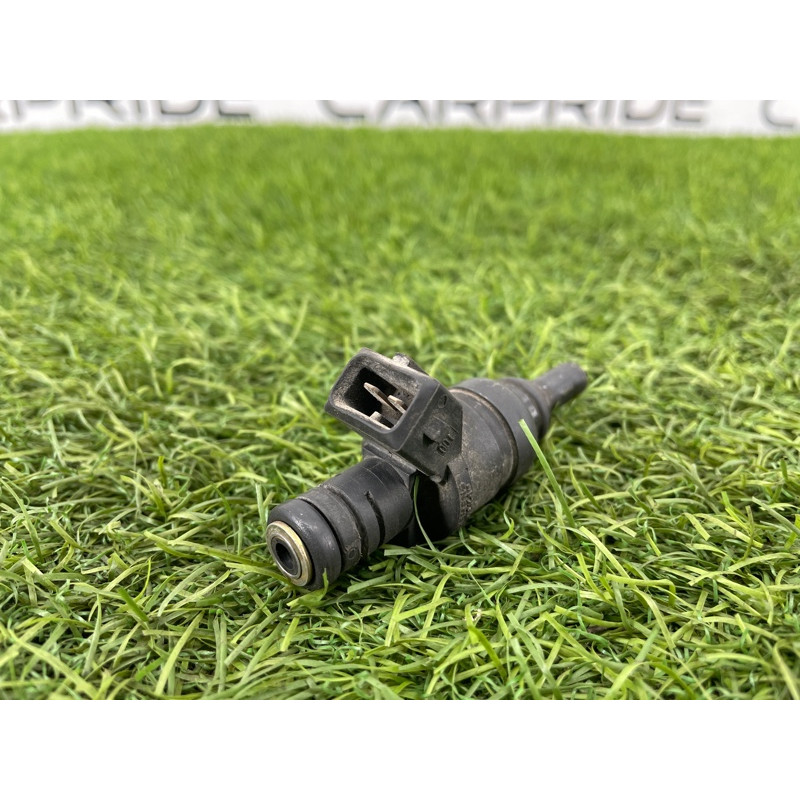 Форсунка топливная (топливная система) BMW 5-series E39 13537546244