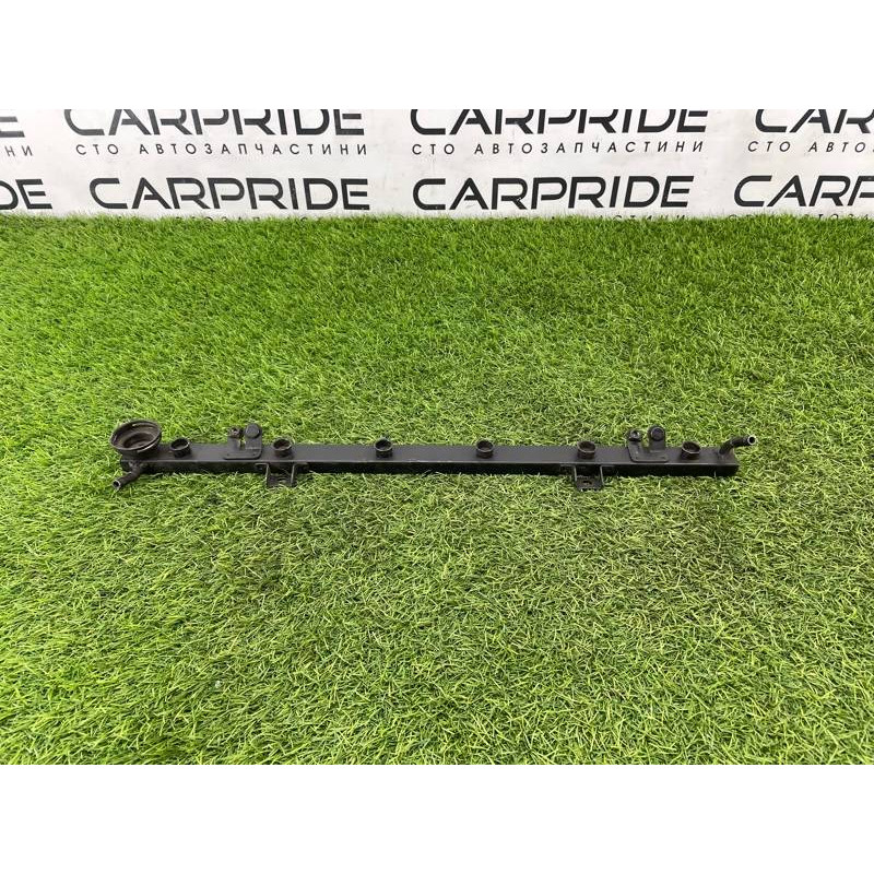 Топливная рампа (топливная система) BMW 5-series E34 13531748583