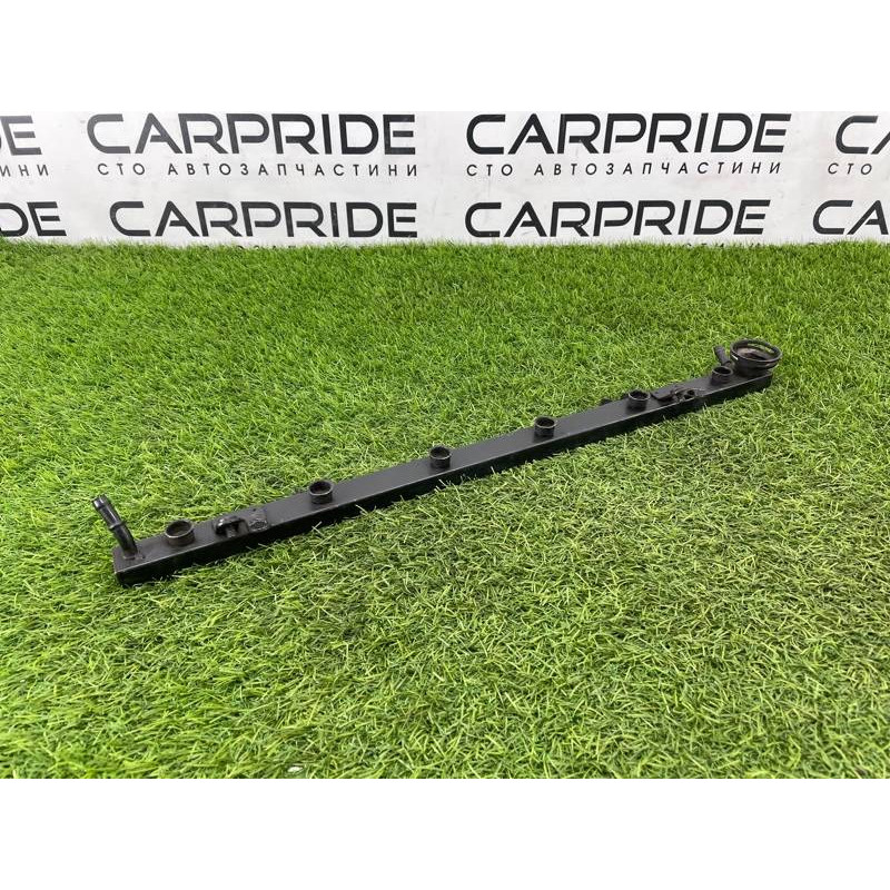 Топливная рампа (топливная система) BMW 5-series E34 13531748583