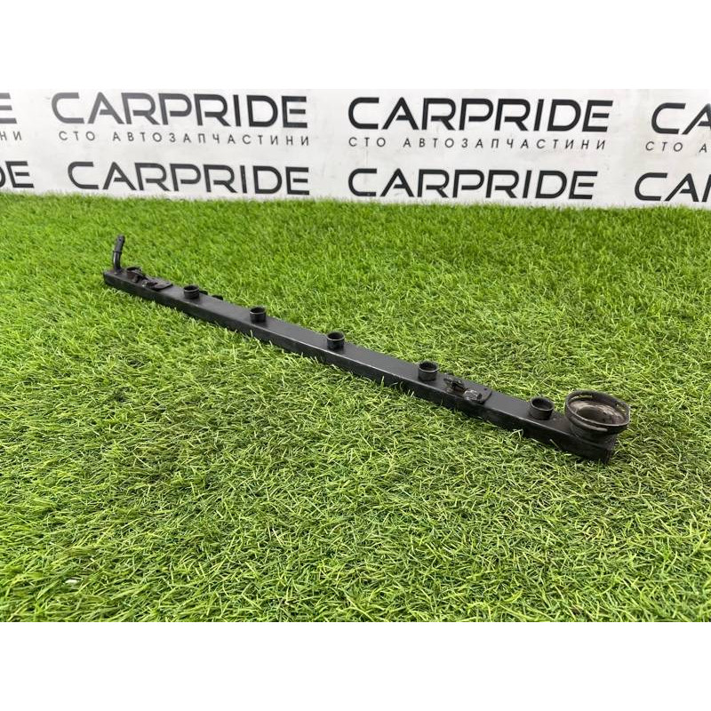 Топливная рампа (топливная система) BMW 5-series E34 13531748583