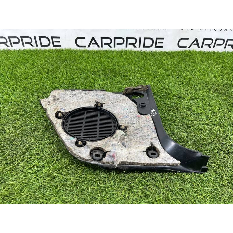 Обшивка стойки нижняя (салон) BMW 7-series E32 1990 M70b50 51438127489