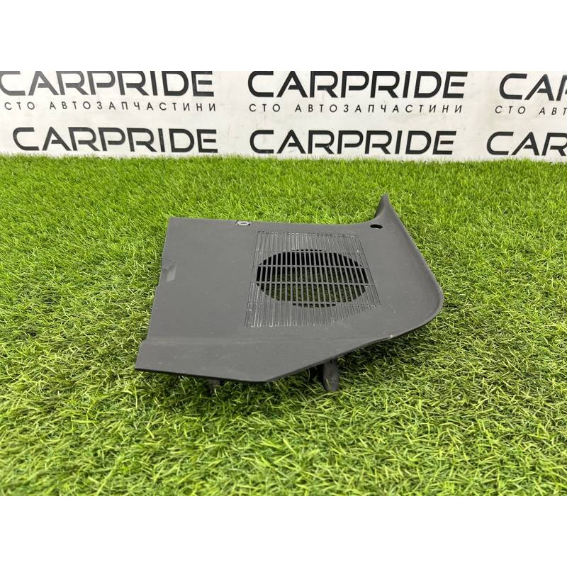 Обшивка стойки нижняя (салон) BMW 7-series E32 1990 M70b50 51438127490