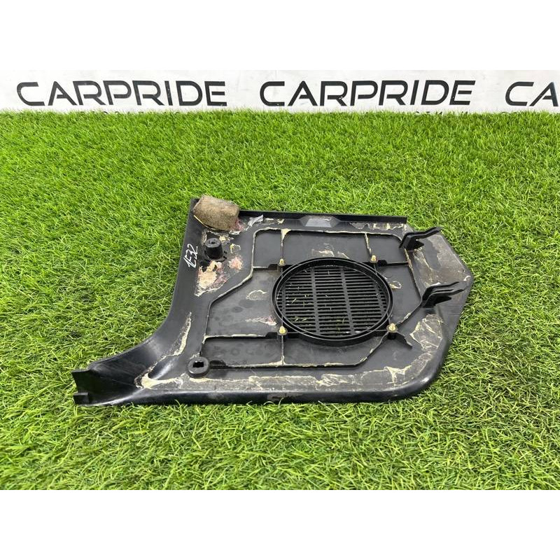 Обшивка стойки нижняя (салон) BMW 7-series E32 1990 M70b50 51438127490