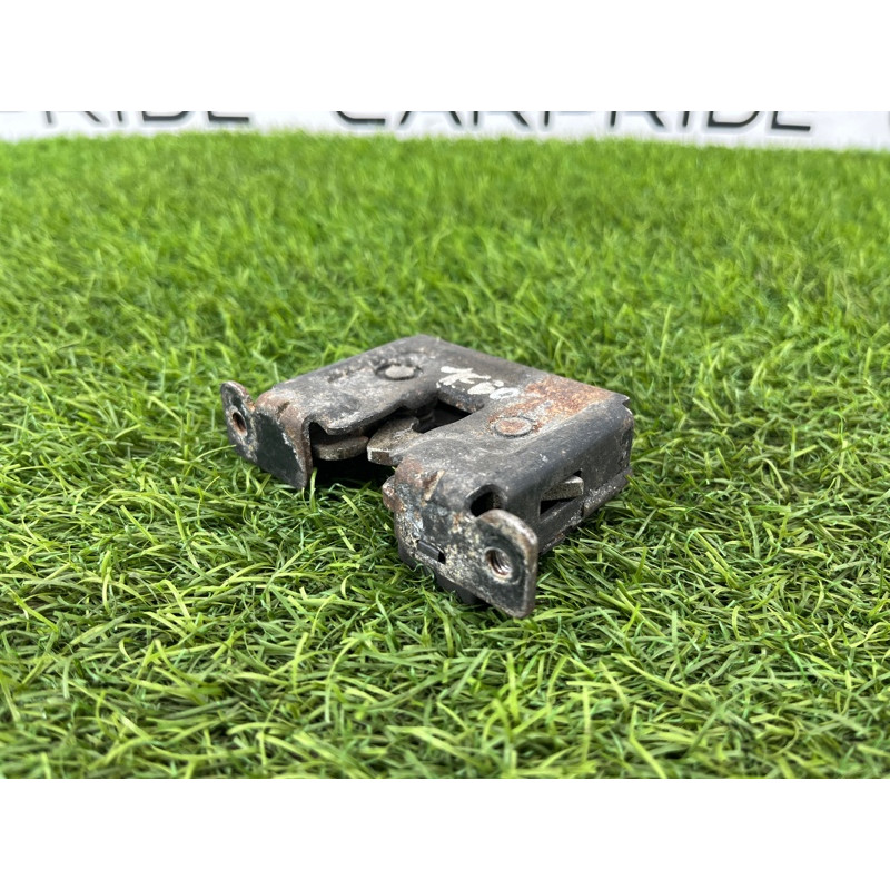 Замок капота (кузов и элементы) BMW 5-series E60 2004 M54B22 51237008755