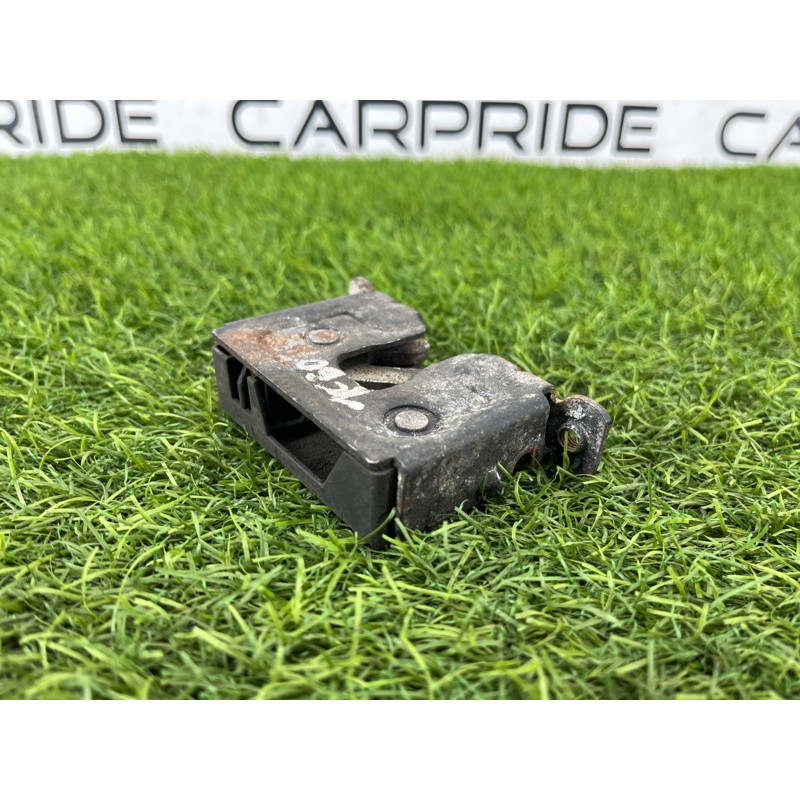 Замок капота (кузов и элементы) BMW 5-series E60 2004 M54B22 51237008755