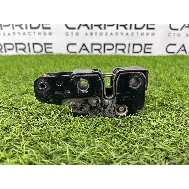 Замок капота (кузов и элементы) Volkswagen Golf 1K 2004 2.0 BKD 1K1823509E