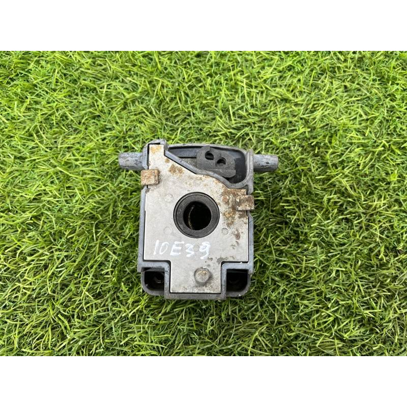 Замок капота (кузов и элементы) BMW 5-series E39 51238203859