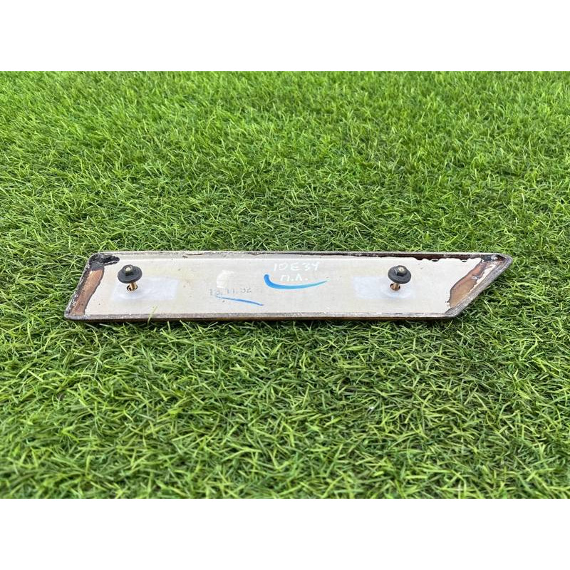 Декоративная накладка карты двери (салон) BMW 5-series E34 51428107897
