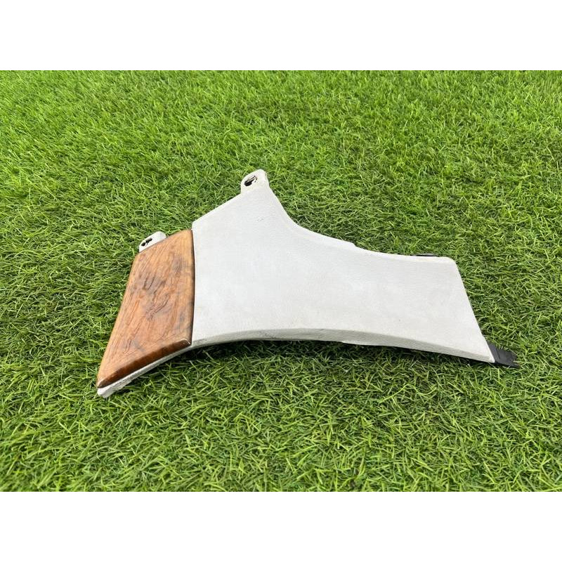 Декоративна накладка карти дверей (салон) BMW 5-series E34 51458138213