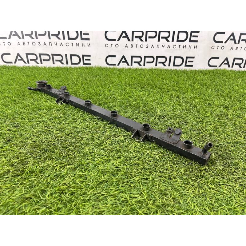 Топливная рампа (топливная система) BMW 5-series E34 13531748583